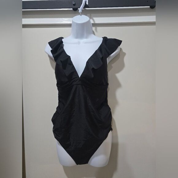 A Pea in the Pod Ruffled Maternity One Piece Swimsuit NWOT Size Medium Black - Picture 4 of 6
